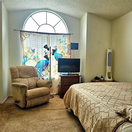 Nice Private Room In A House Close To Red Rock & Las Vegas Strip Exterior photo